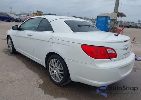 2010 Chrysler Sebring Limited z USA, uszkodzony, nr VIN 1C3BC6EV2AN122505